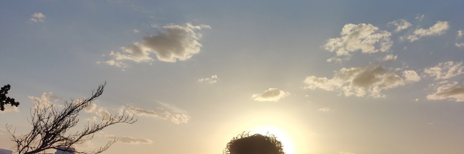 Loooll30ds's profile banner image