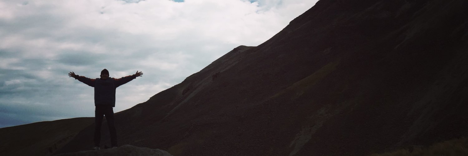 VanSalanzar's profile banner image