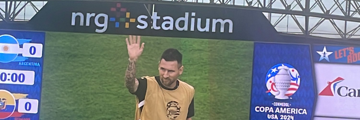 RoMontoya_'s profile banner image