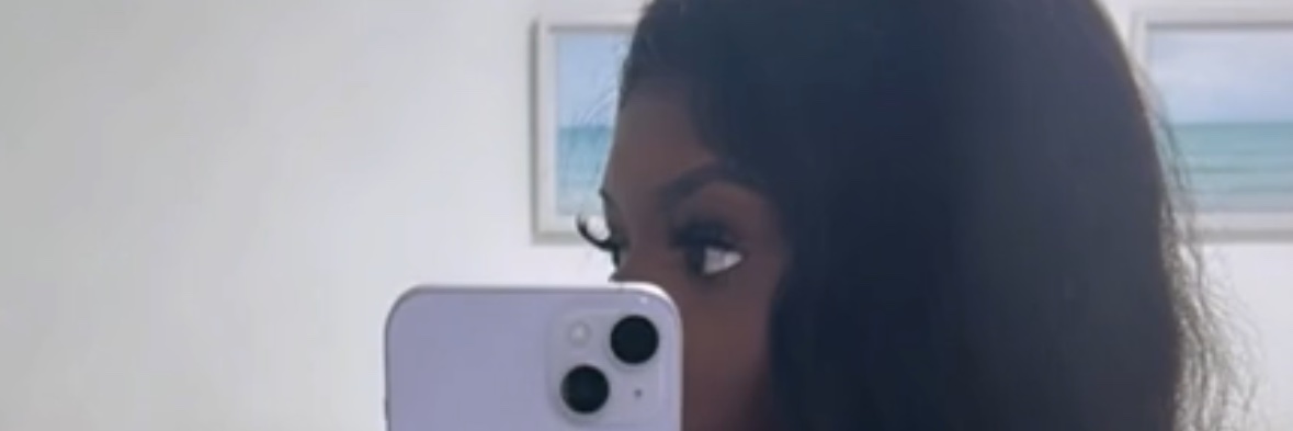 Jheneee2006's profile banner image