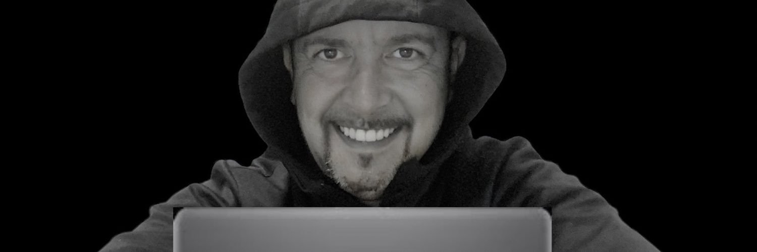 albertoexplicax's profile banner image