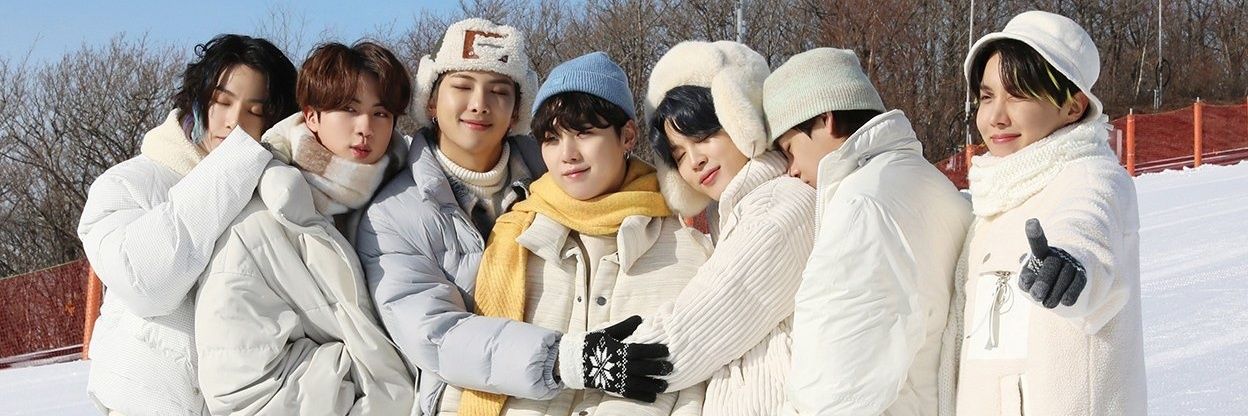 Karen⁷ Macías 🪐 banner