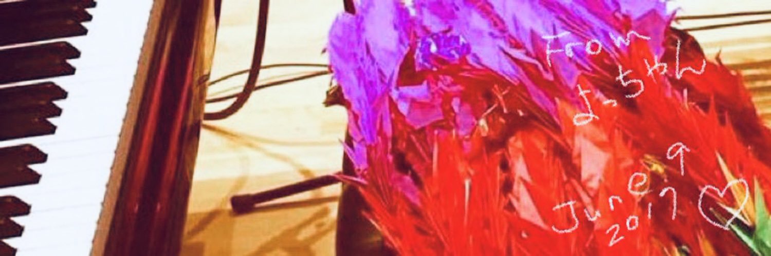 mikaxxxxxxxxx's profile banner image