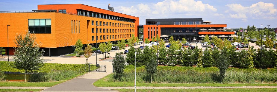HotelAlmere's profile banner image