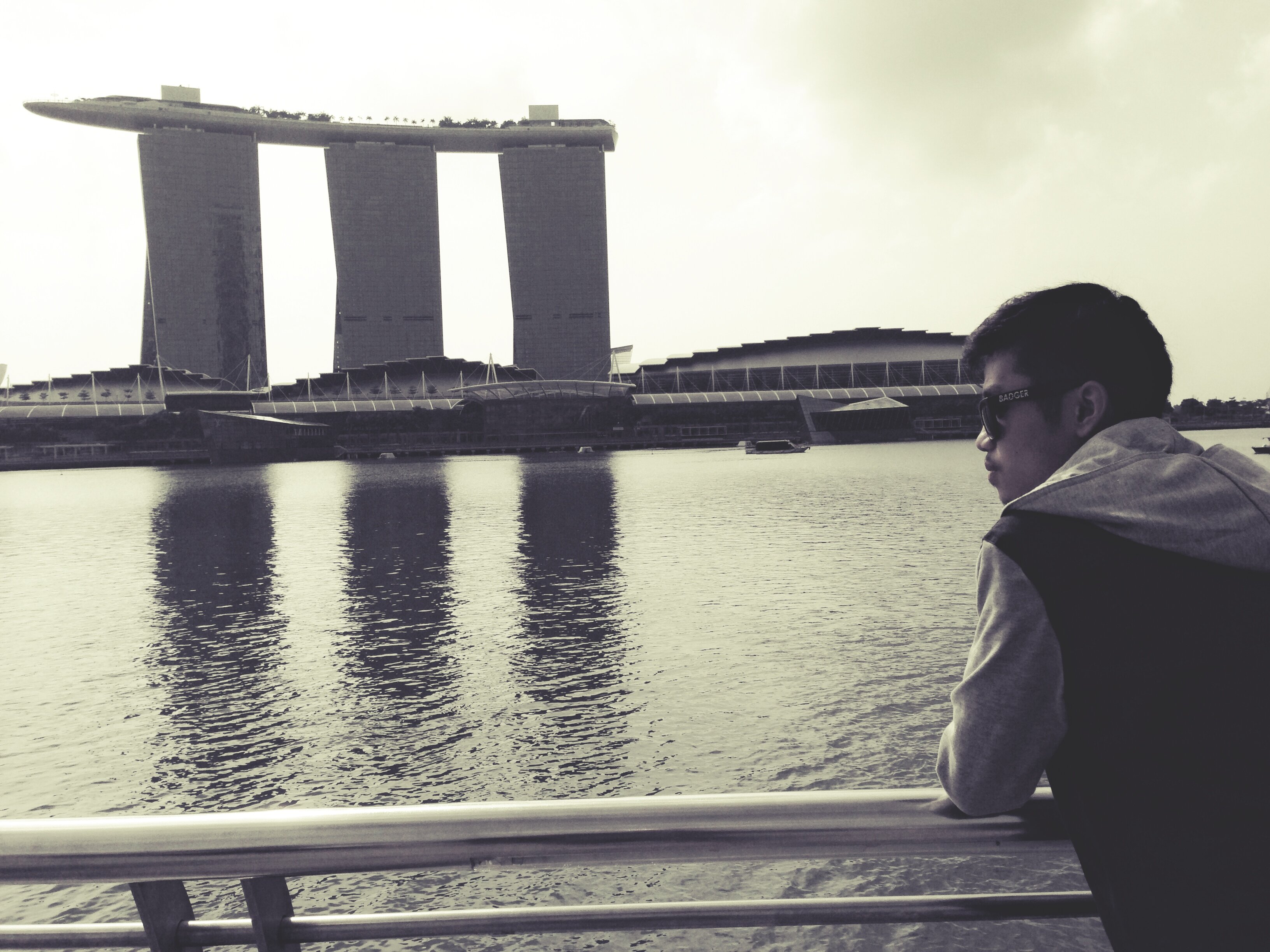 rizzkiw's profile banner image