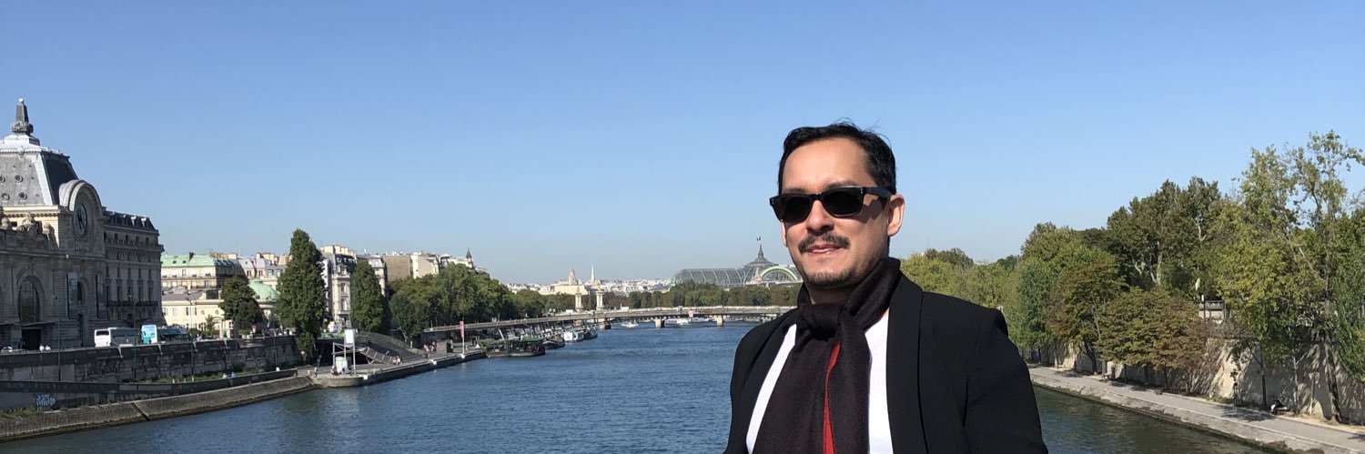 danielzeav's profile banner image