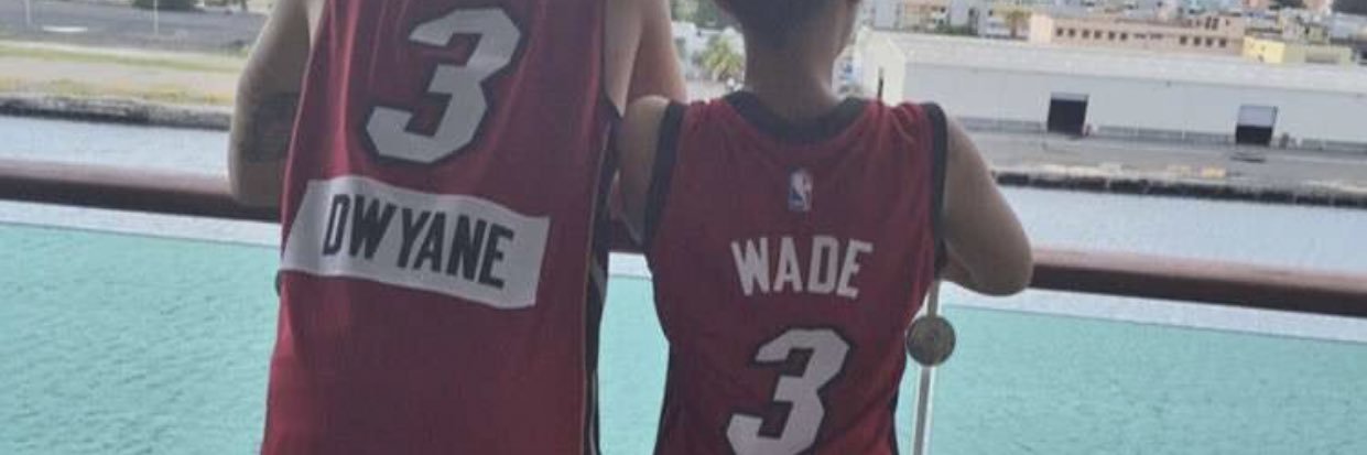 adoreoni_'s profile banner image