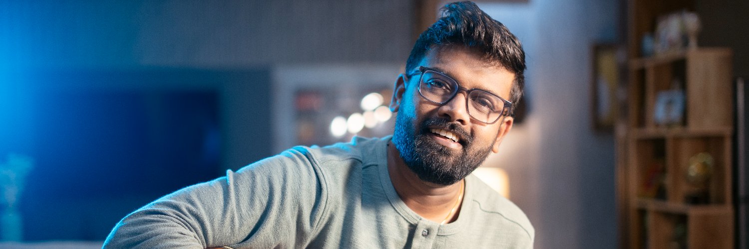avbshek's profile banner image