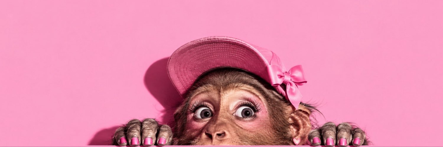 maymoozam's profile banner image