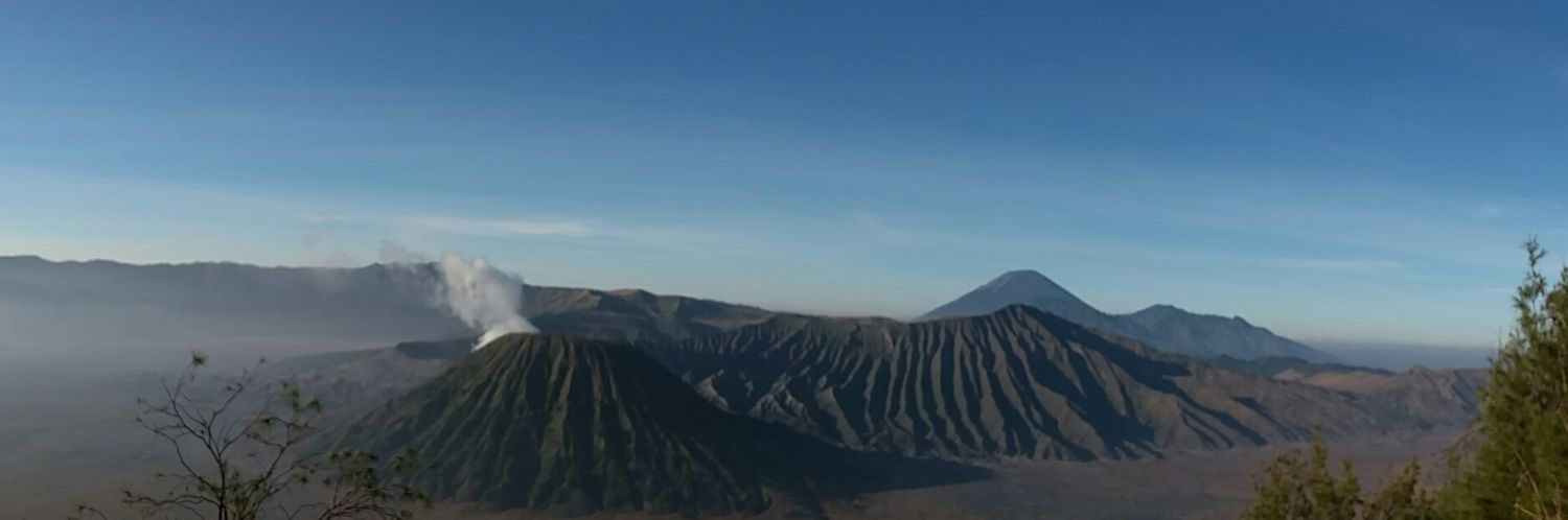 hutampp's profile banner image