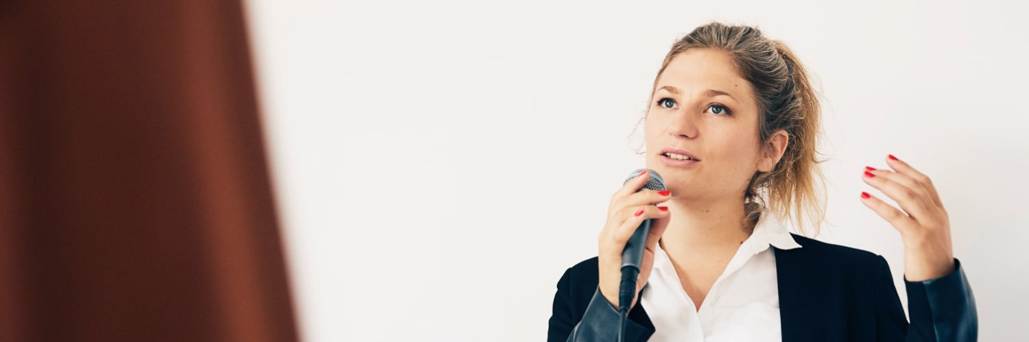annalidell's profile banner image