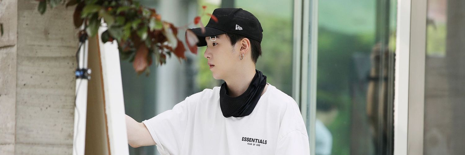 katheunice's profile banner image