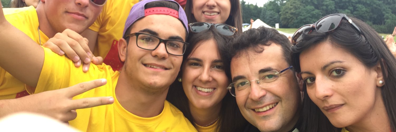 padreferEDMP's profile banner image