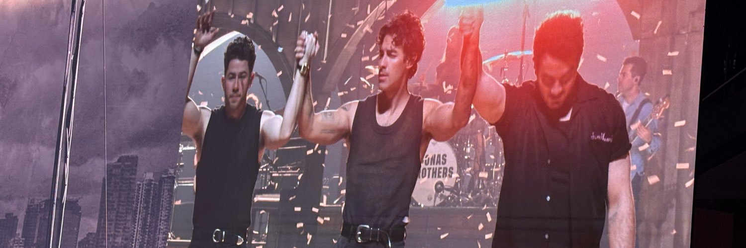 bieberjonas16's profile banner image