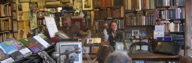 Amelia Glaser banner