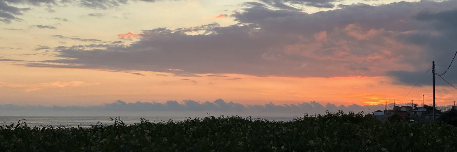 chaukunn's profile banner image