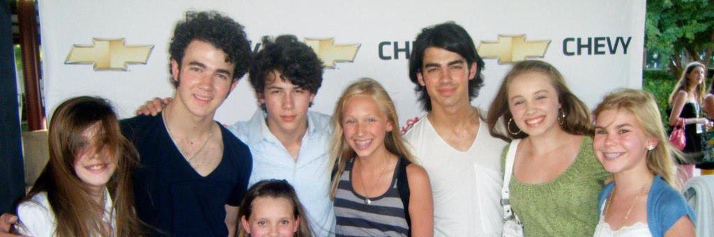 tay_davis's profile banner image