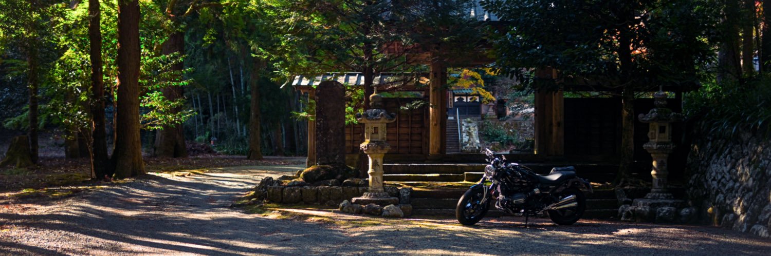 7gomiU's profile banner image
