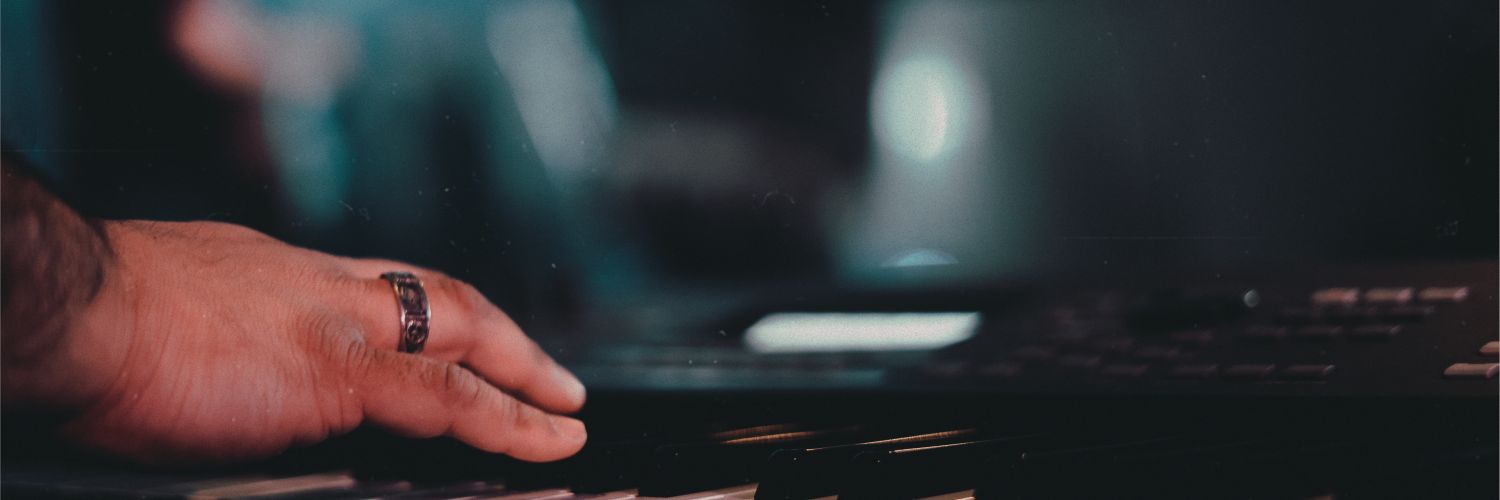 skielino's profile banner image
