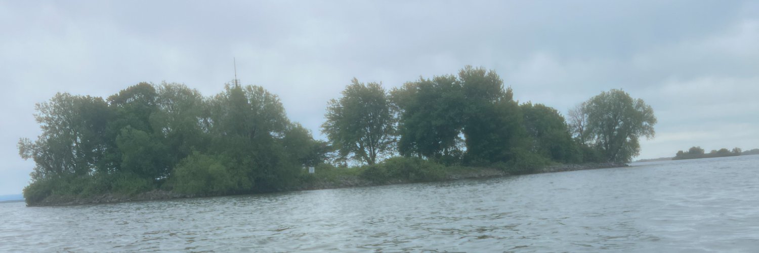 eaj's profile banner image