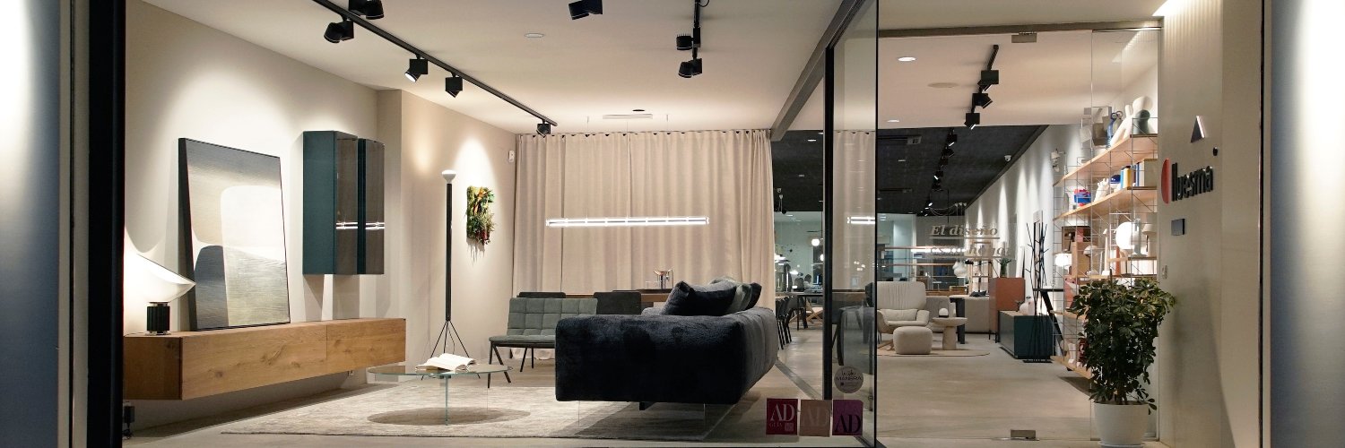 MueblesLluesma's profile banner image