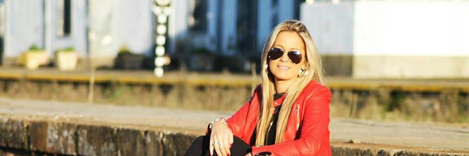 MercedesCabezaL's profile banner image