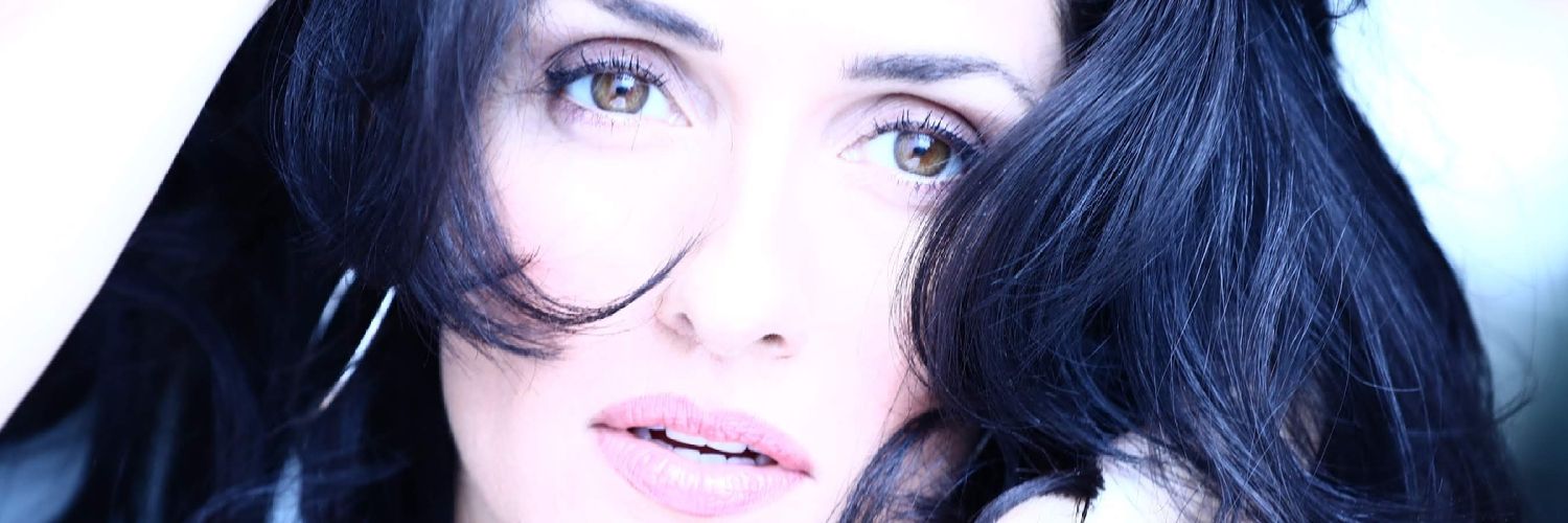 mirellytaylor's profile banner image