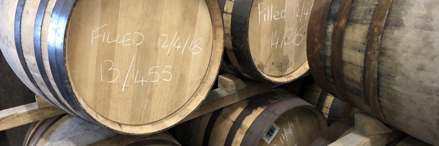 Tom 🥃 banner