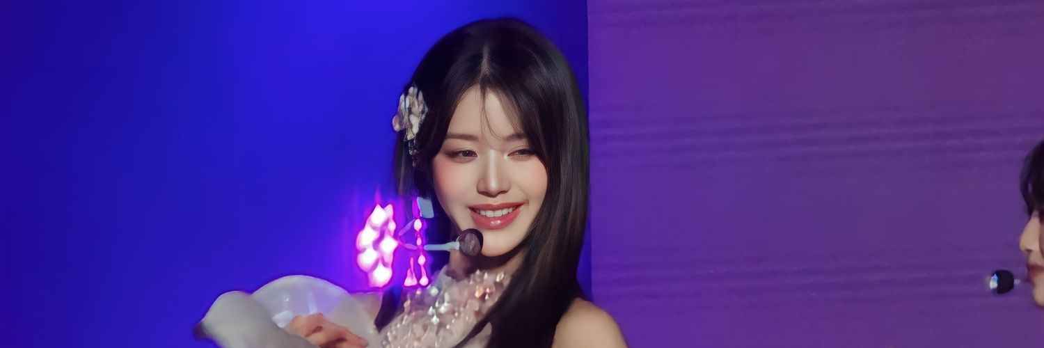 𝘙𝘢𝘧æ𝘭 𝘝𝘪𝘯𝘪𝘤𝘪𝘶𝘴 banner