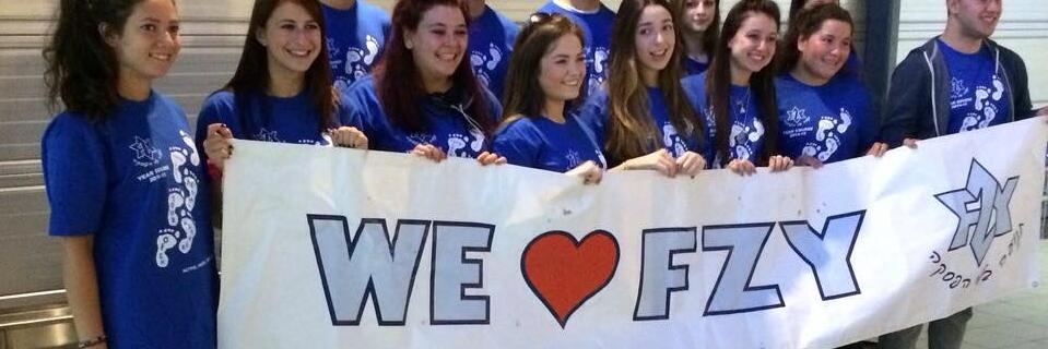 FZYYearCourse's profile banner image