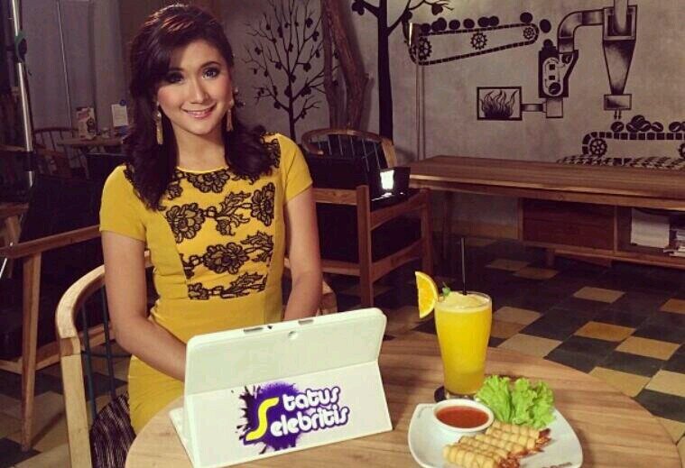 STATUS SELEBRITIS banner