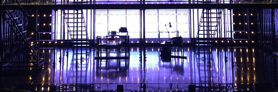 그러하다 banner
