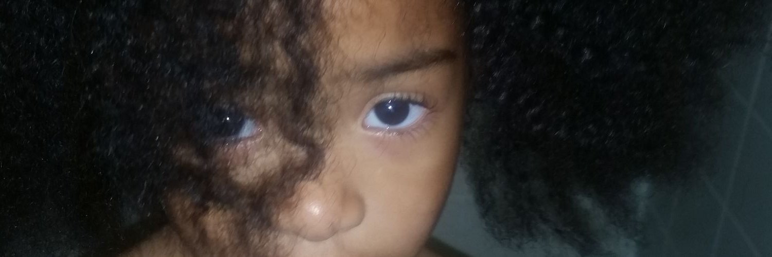 eacy's profile banner image