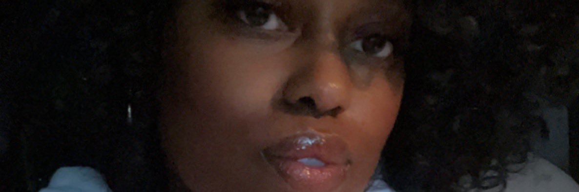 MsChell06's profile banner image