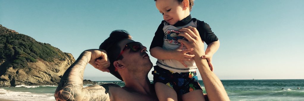 RiAnnePavicic's profile banner image