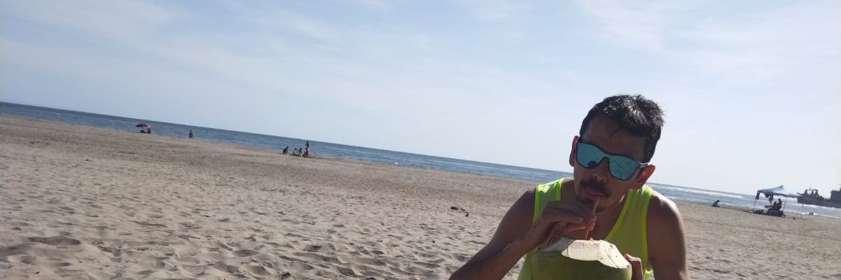 hug0g0's profile banner image