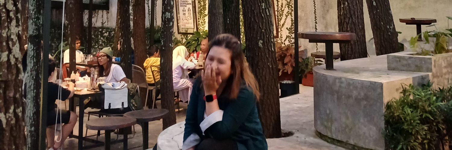 rebeccaaaaw's profile banner image