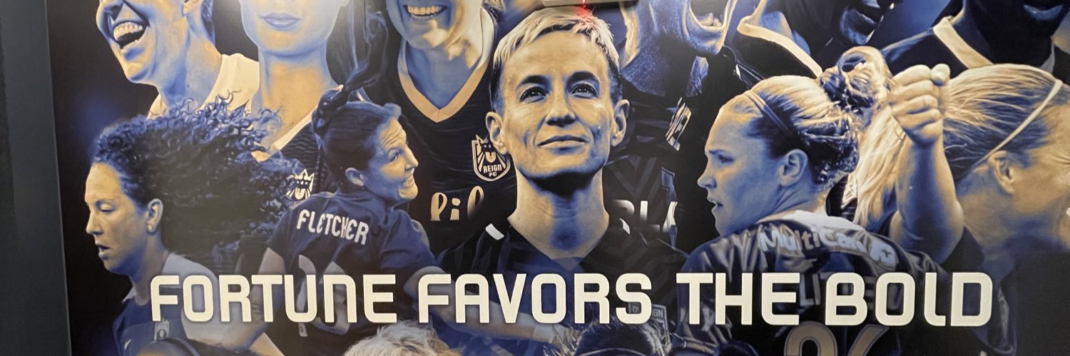 Lesle Gallimore (she/her) banner