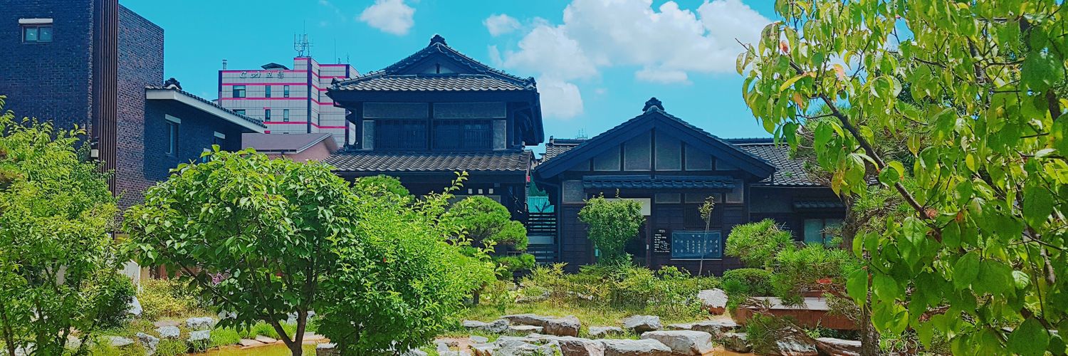 nyong_mong's profile banner image