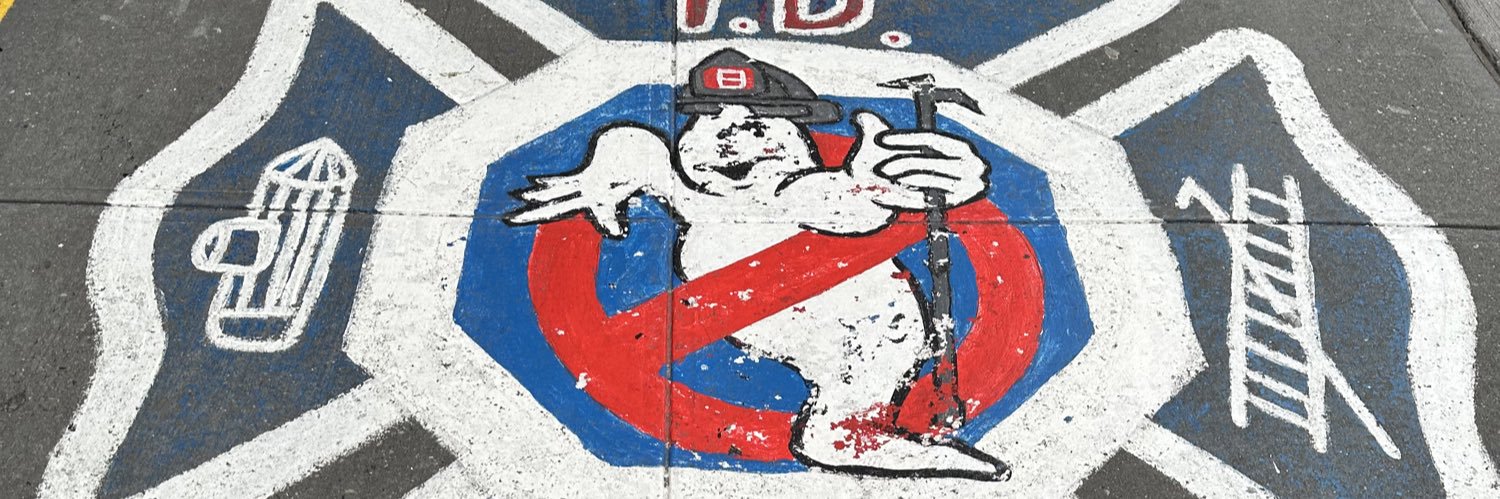 womesy's profile banner image