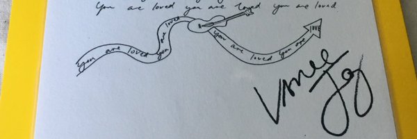 darlingido Profile Banner