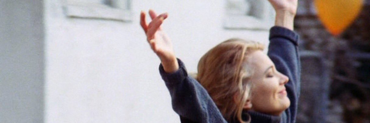 amyleeson's profile banner image
