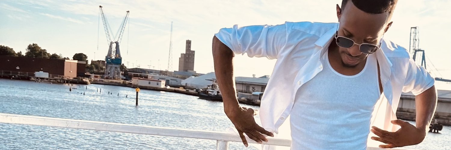rayztharoof's profile banner image