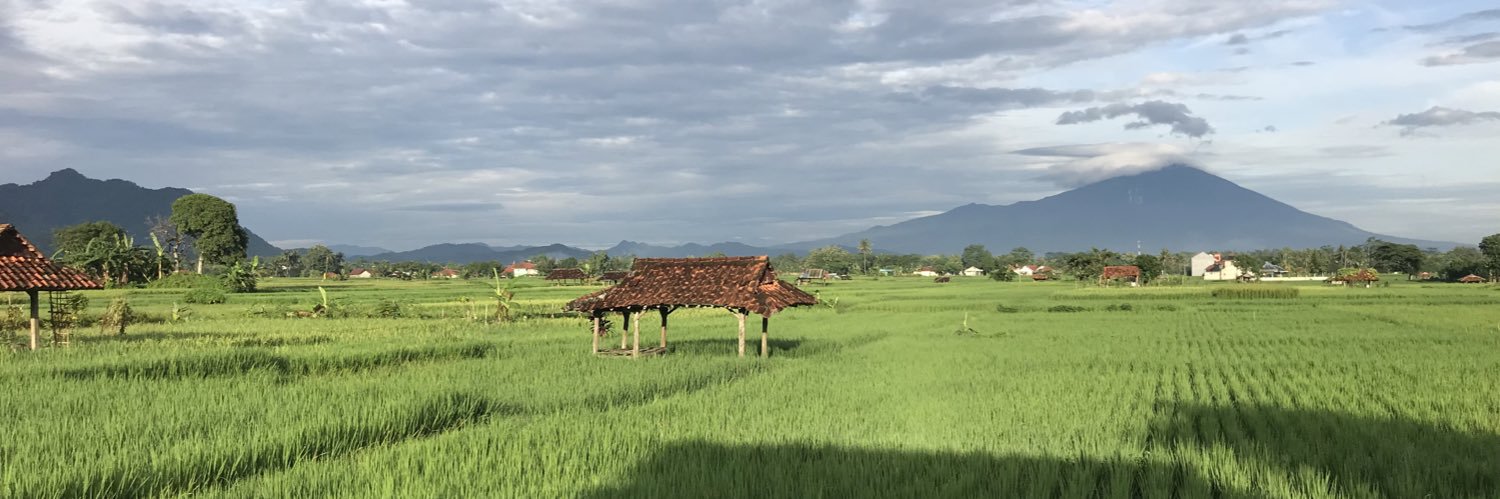 abchalik's profile banner image