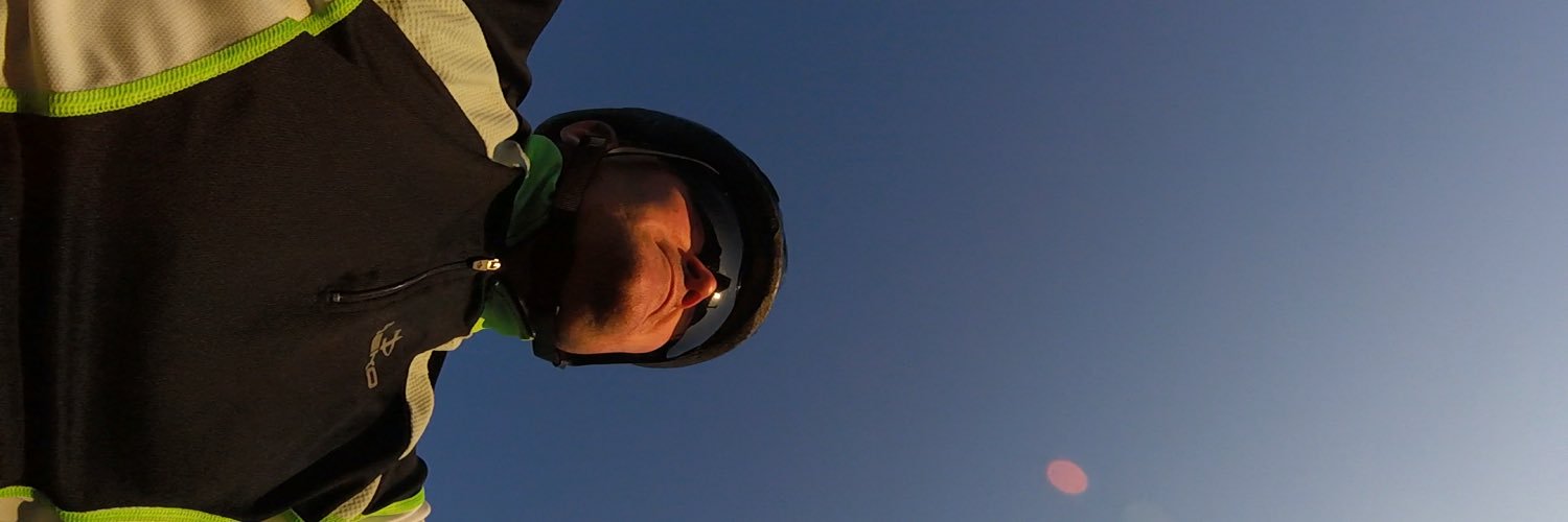 sparkyste's profile banner image