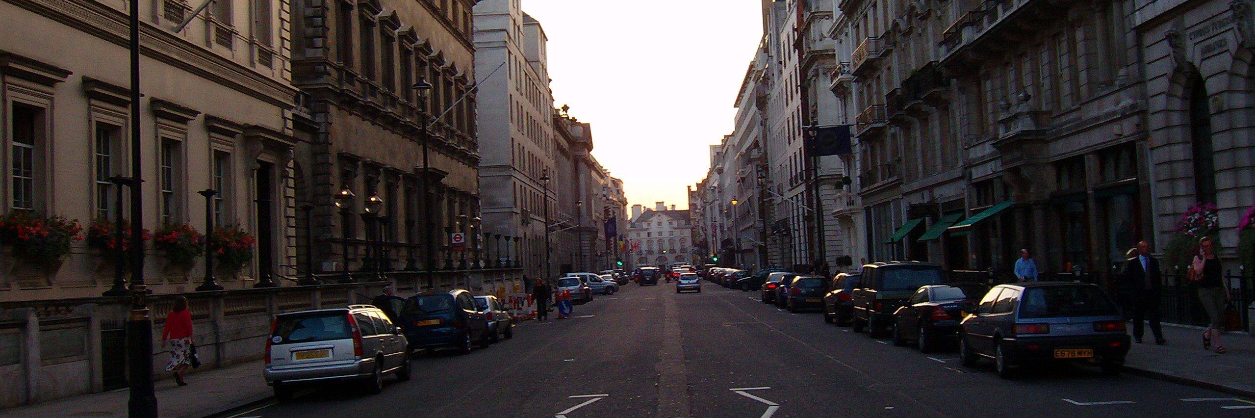 Giustarini_'s profile banner image