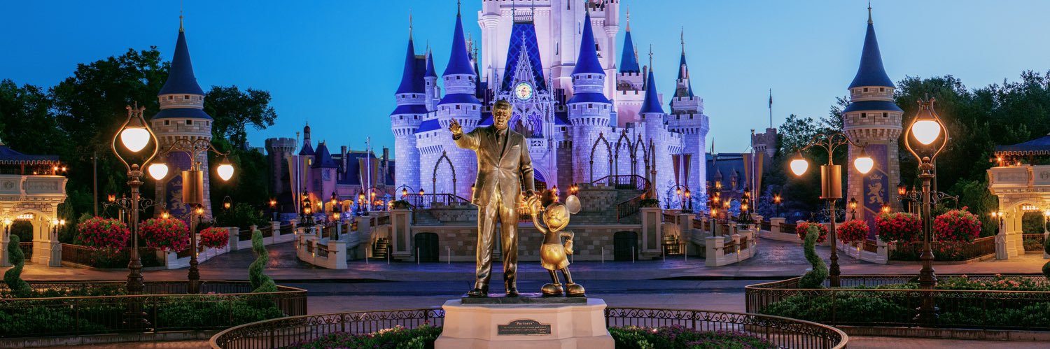 sstephla's profile banner image