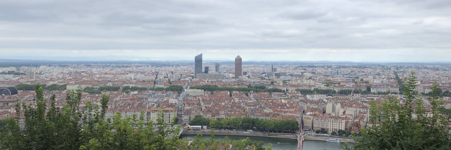 sydneydine's profile banner image