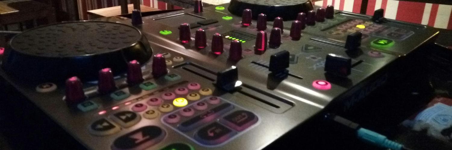 deejaySanderson's profile banner image