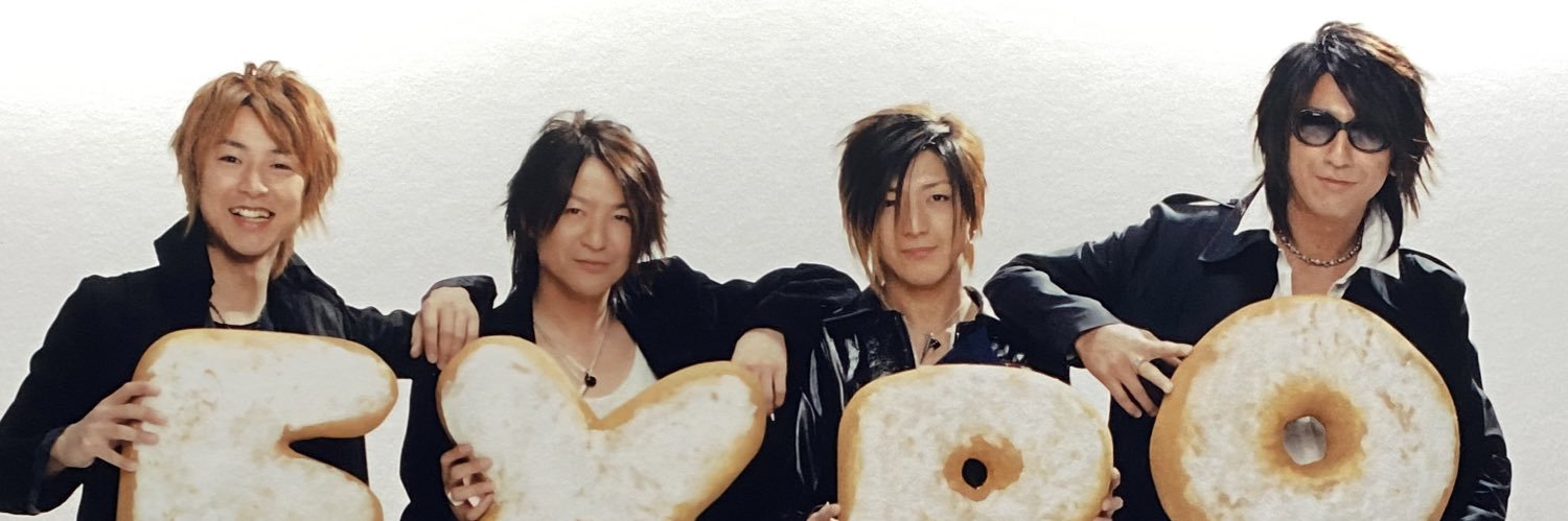u_ronn_tya's profile banner image